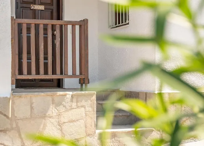 Kyklon Maisonette *
