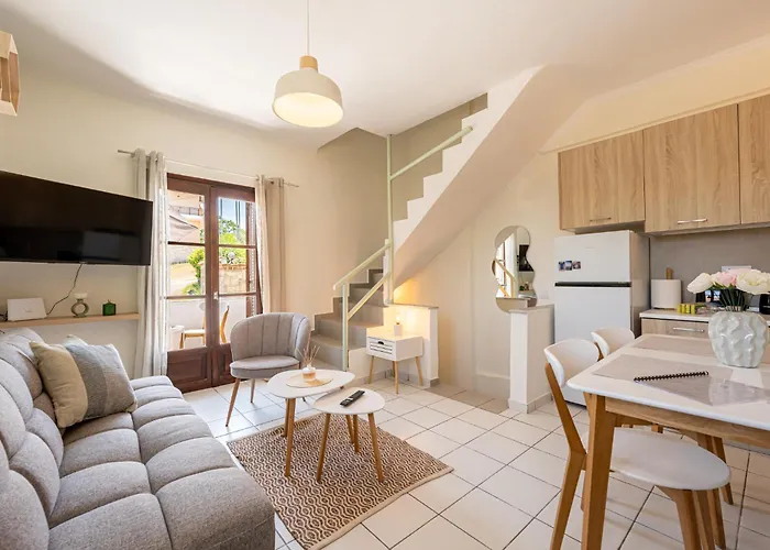 Kyklon Maisonette Апартаменты Афитос