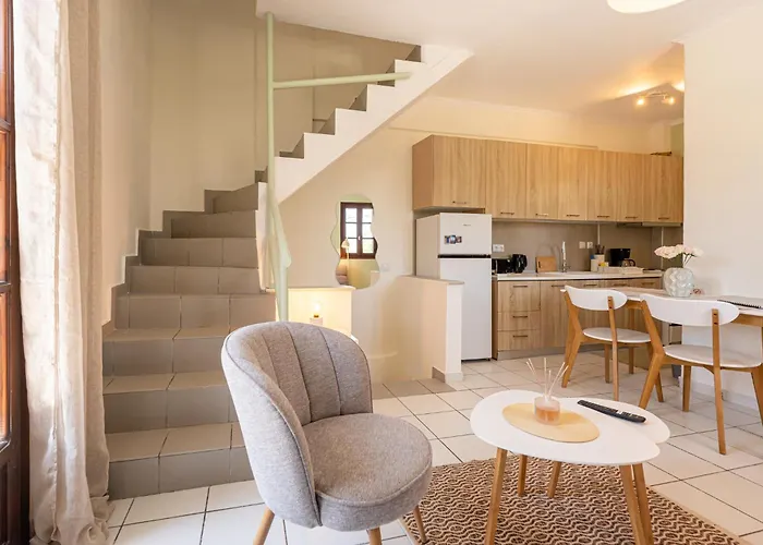 Kyklon Maisonette * Афитос